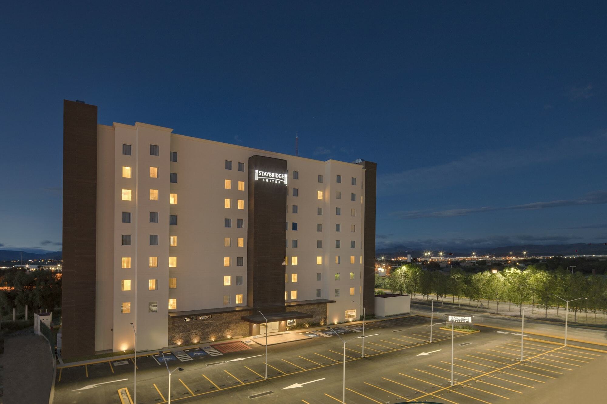 Staybridge Suites Silao By Ihg Kültér fotó